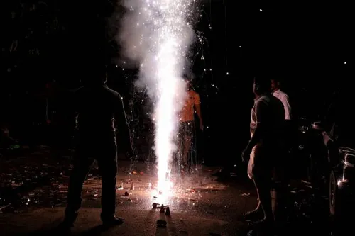 SRM Crackers Shop image